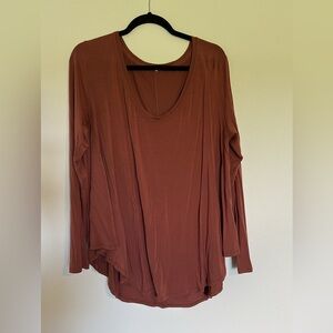 Lululemon Athletica Brown Asymmetrical Long Sleeve Top